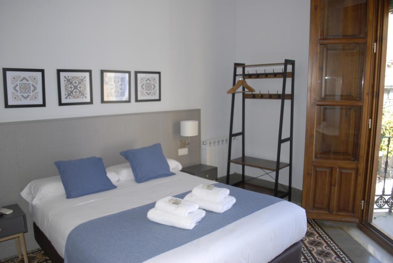 La Perla Granada Suites ภายนอก รูปภาพ