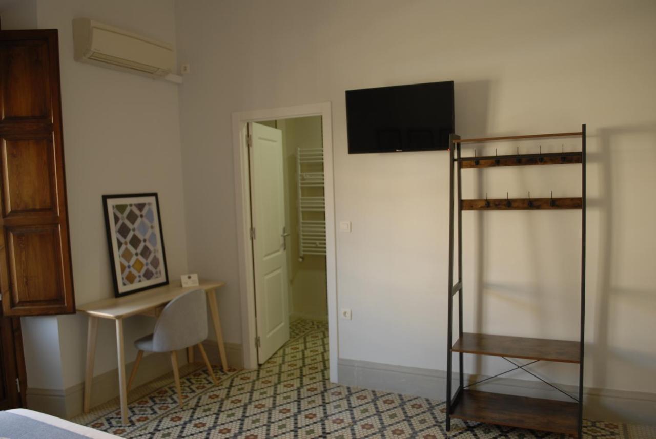 La Perla Granada Suites ภายนอก รูปภาพ