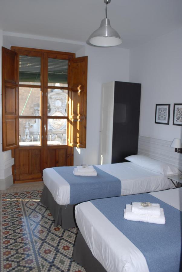 La Perla Granada Suites ภายนอก รูปภาพ