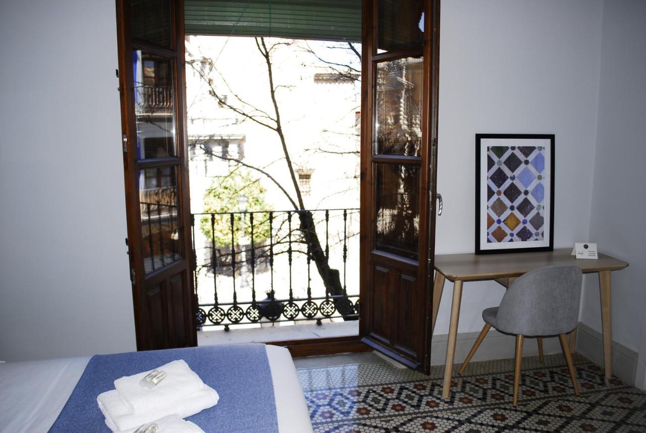 La Perla Granada Suites ภายนอก รูปภาพ